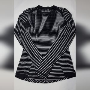 Lululemon Base Runner Long Sleeve Size 6